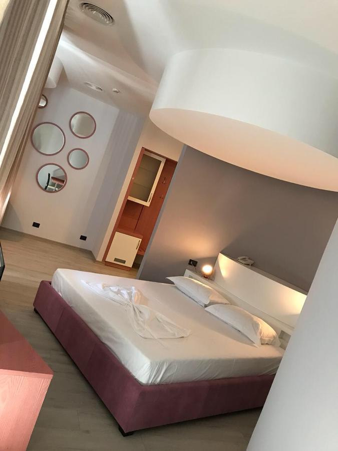Icon Hotel Vlore Luaran gambar