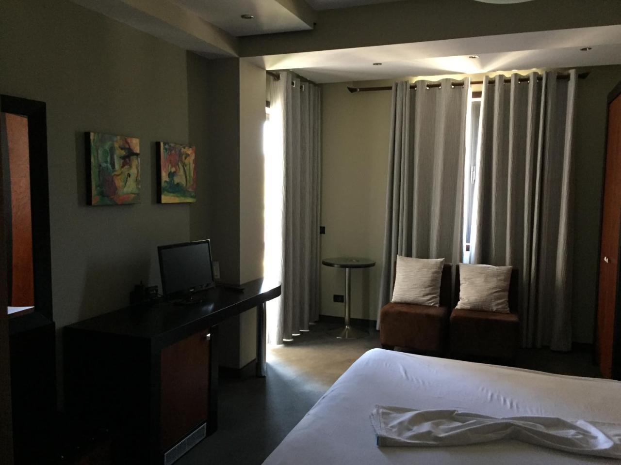 Icon Hotel Vlore Luaran gambar